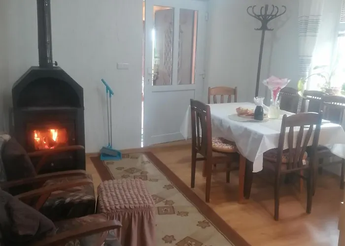 Σπίτι διακοπών къща сливови *